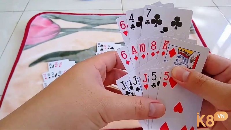 Cách chơi game mậu binh được đánh giá khó nhất trong các trò chơi bài